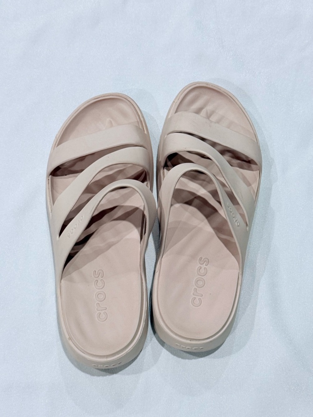 CROCS Women’s Strappy Slide Sandal — Blush